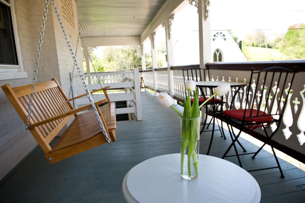 Bed and Breakfast Hopkins Ordinary Bed, Breakfast And Ale Works Sperryville Екстер'єр фото