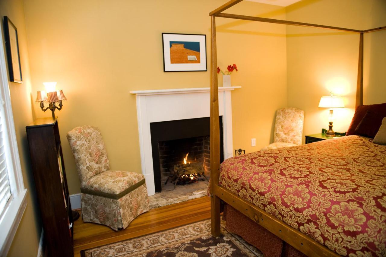 Bed and Breakfast Hopkins Ordinary Bed, Breakfast And Ale Works Sperryville Екстер'єр фото